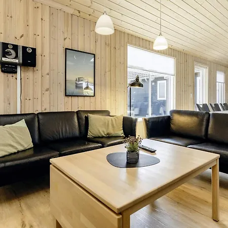 Semesterbostad 5 Star Holiday Home In Lokken Løkken
