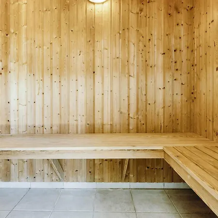 Nyaraló 20 Person In Løkken