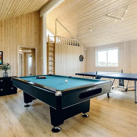 Nyaraló 20 Person In